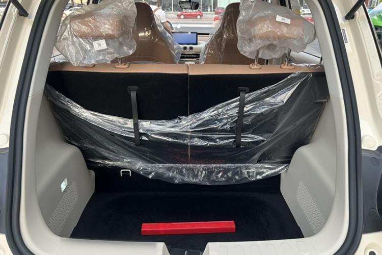 Used Wuling Bingo 2025 333 km Enjoyment Version Interior 5