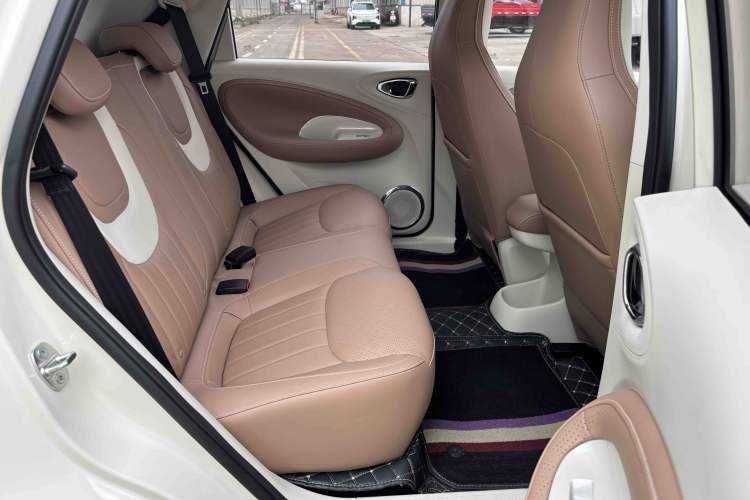 Used Wuling Bingo 2025 333 km Lingxi Deluxe Edition Interior 8