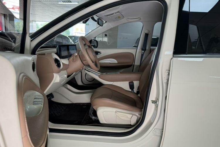 Used Wuling Bingo 2025 333 km Enjoyment Version Interior 8