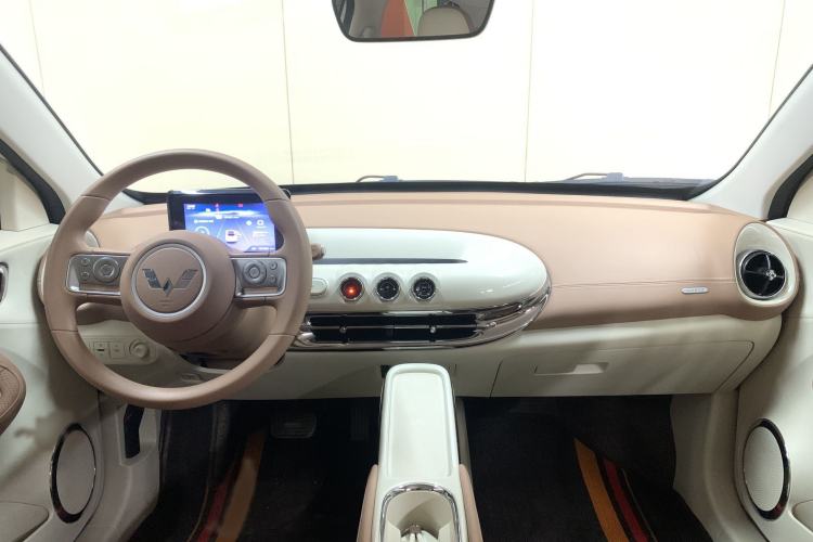 Used Wuling Bingo 2025 333 km Enjoyment Version Interior 9