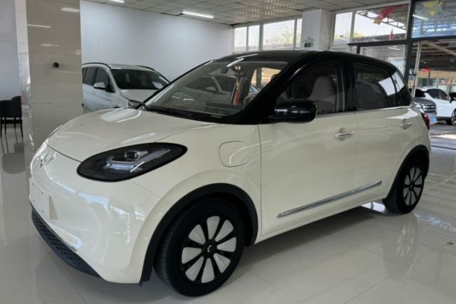 Ojetý Wuling Bingo 2025 333 km Enjoyment Version