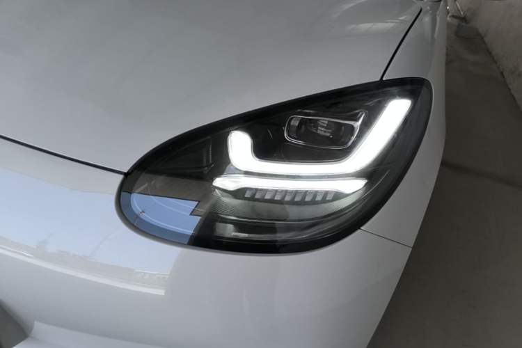 Used Wuling Bingo 2025 333 km Enjoyment Version Left Front Headlight