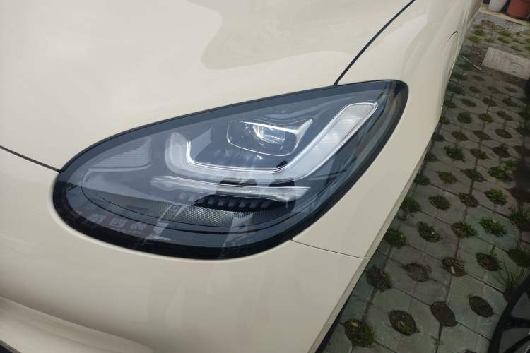 Used Wuling Bingo 2025 333 km Enjoyment Version Left Front Headlight