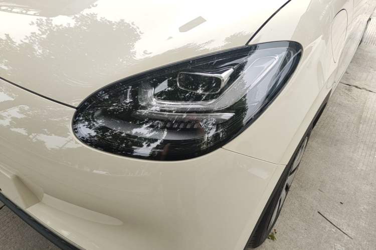 Used Wuling Bingo 2025 333 km Enjoyment Version Left Front Headlight