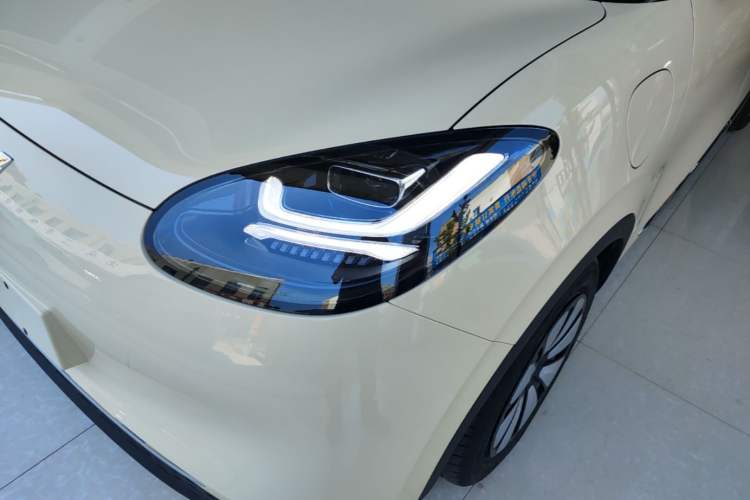 Used Wuling Bingo 2025 333 km Enjoyment Version Left Front Headlight