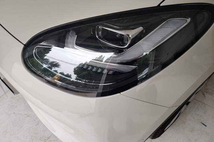 Used Wuling Bingo 2025 333 km Enjoyment Version Left Front Headlight
