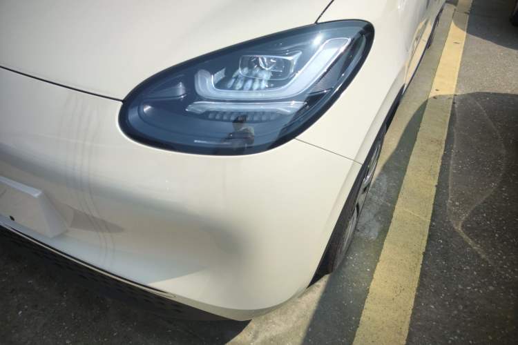 Used Wuling Bingo 2025 333 km Enjoyment Version Left Front Headlight