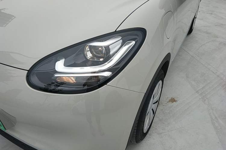 Used Wuling Bingo 2025 203km Light Edition Left Front Headlight