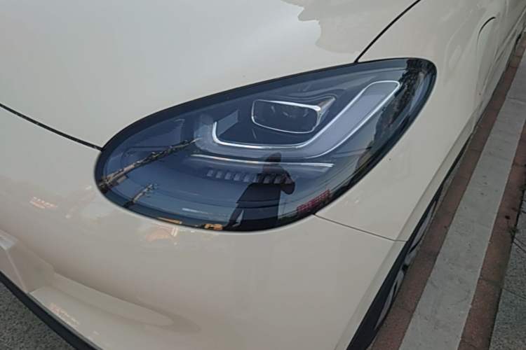 Used Wuling Bingo 2025 333 km Enjoyment Version Left Front Headlight