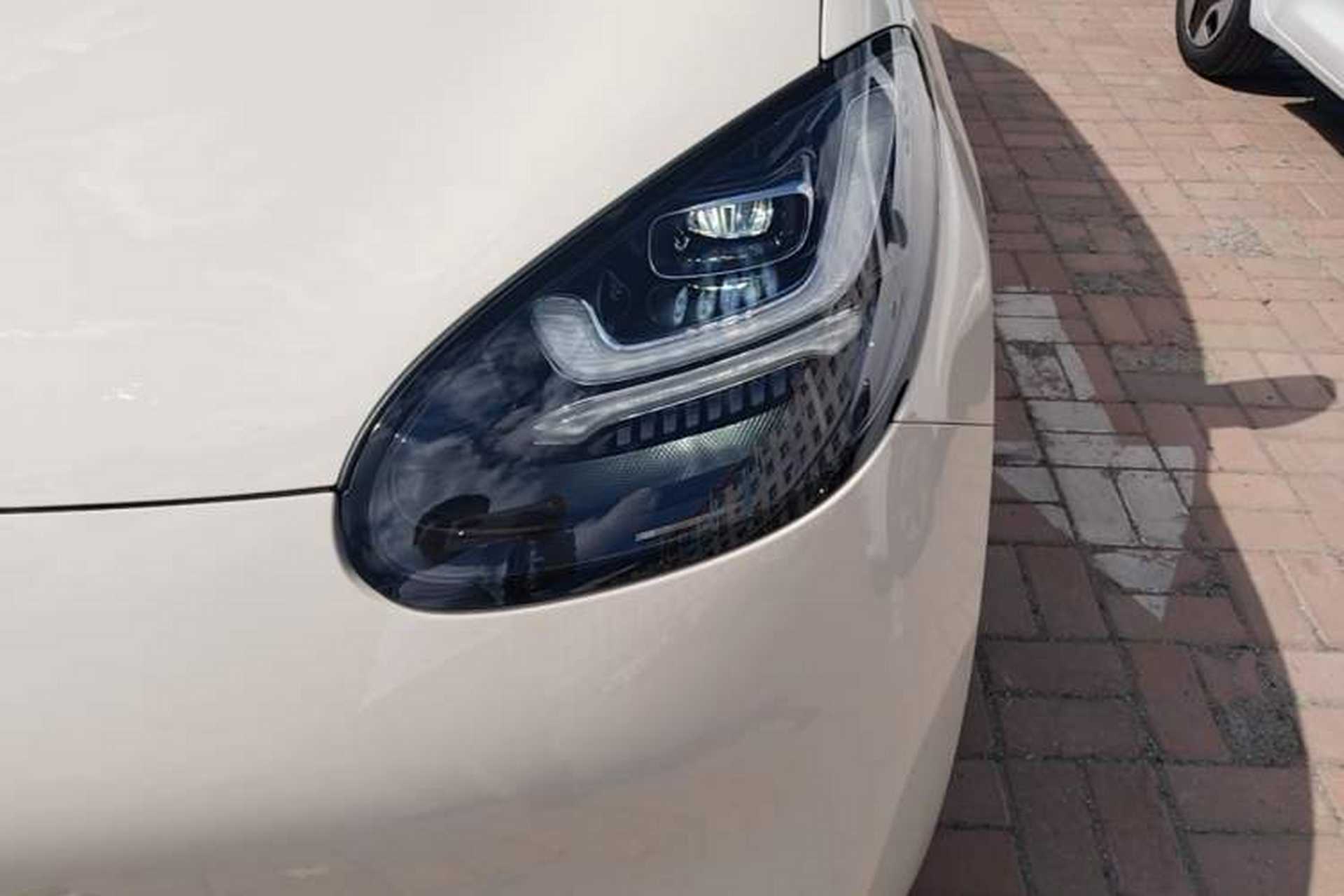 Used Wuling Bingo 2025 333 km Lingxi Connected Version Left Front Headlight