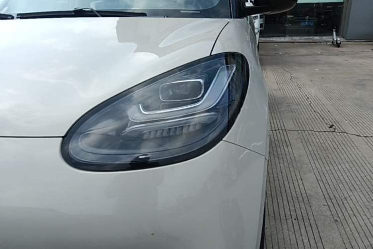 Used Wuling Bingo 2025 333 km Enjoyment Version Left Front Headlight