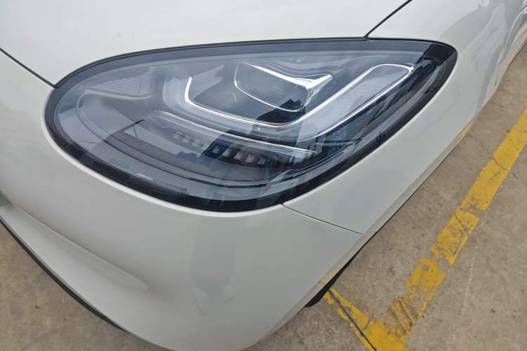 Used Wuling Bingo 2025 333 km Enjoyment Version Left Front Headlight