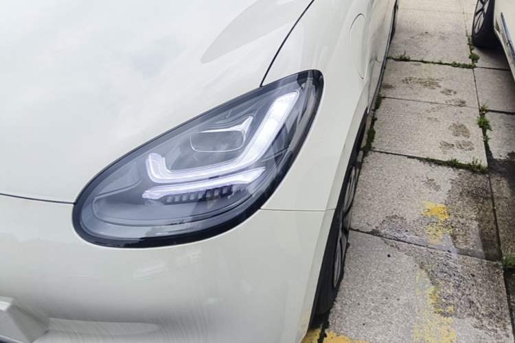 Used Wuling Bingo 2025 333 km Enjoyment Version Left Front Headlight