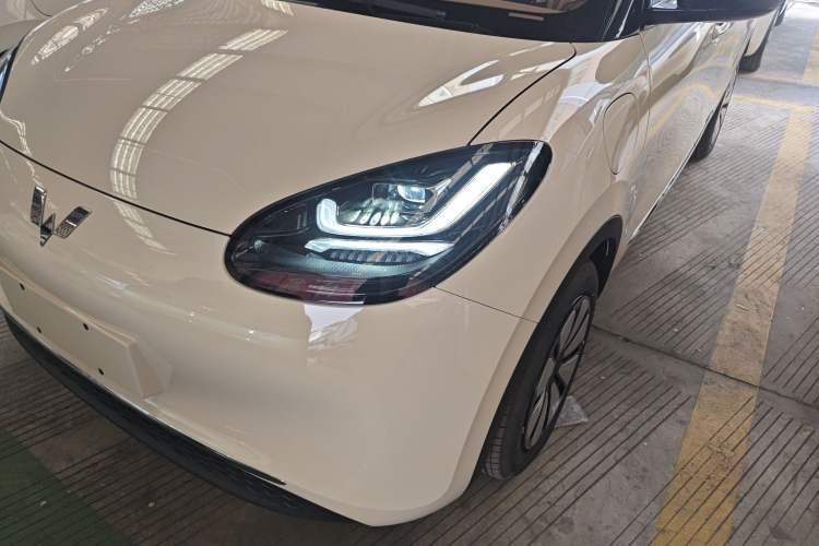 Used Wuling Bingo 2025 333 km Enjoyment Version Left Front Headlight