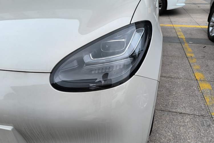 Used Wuling Bingo 2025 333 km Enjoyment Version Left Front Headlight