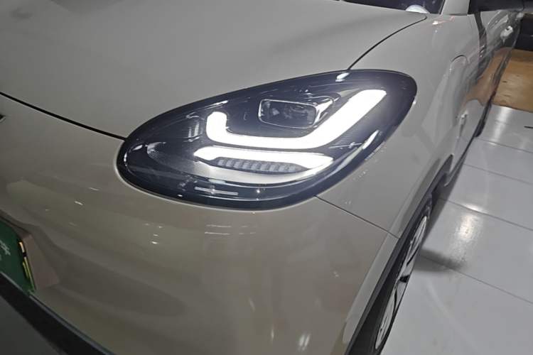 Used Wuling Bingo 2025 333 km Enjoyment Version Left Front Headlight