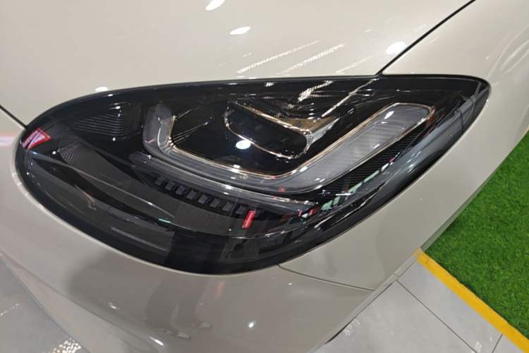 Used Wuling Bingo 2025 333 km Enjoyment Version Left Front Headlight