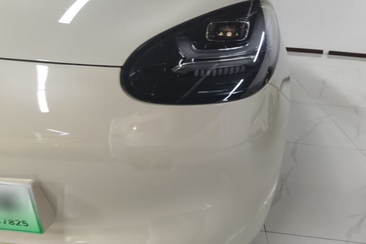 Used Wuling Bingo 2025 333 km Lingxi Connected Version Left Front Headlight