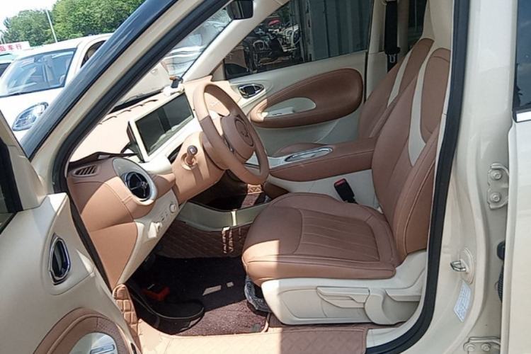 Used Wuling Bingo 2025 333 km Lingxi Connected Version Left Front Seat
