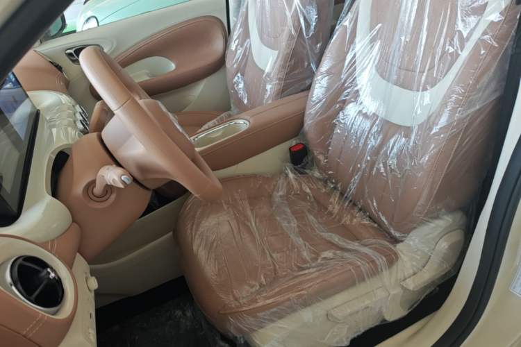 Used Wuling Bingo 2025 333 km Enjoyment Version Left Front Seat