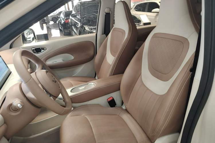 Used Wuling Bingo 2025 333 km Lingxi Deluxe Edition Left Front Seat