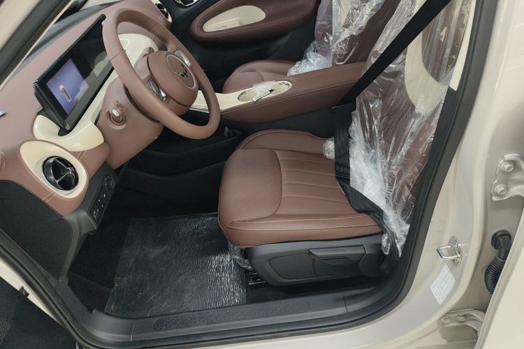 Used Wuling Bingo 2025 333 km Enjoyment Version Left Front Seat