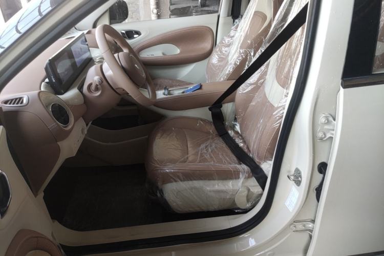 Used Wuling Bingo 2025 333 km Enjoyment Version Left Front Seat