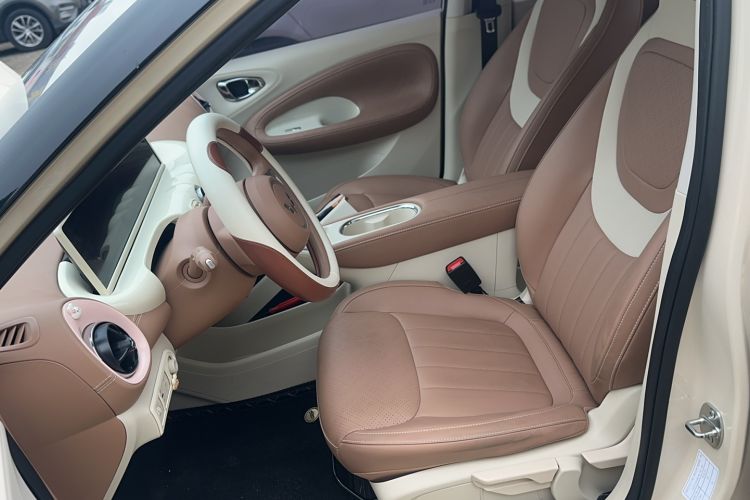 Used Wuling Bingo 2025 333 km Lingxi Connected Version Left Front Seat