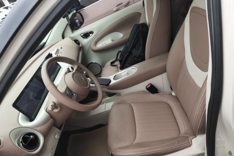 Used Wuling Bingo 2025 333 km Lingxi Deluxe Edition Left Front Seat