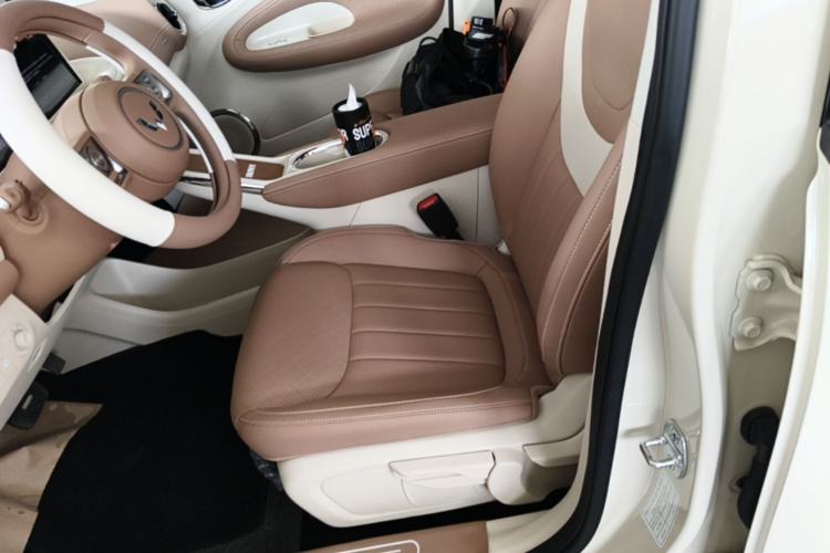 Used Wuling Bingo 2025 333 km Lingxi Connected Version Left Front Seat