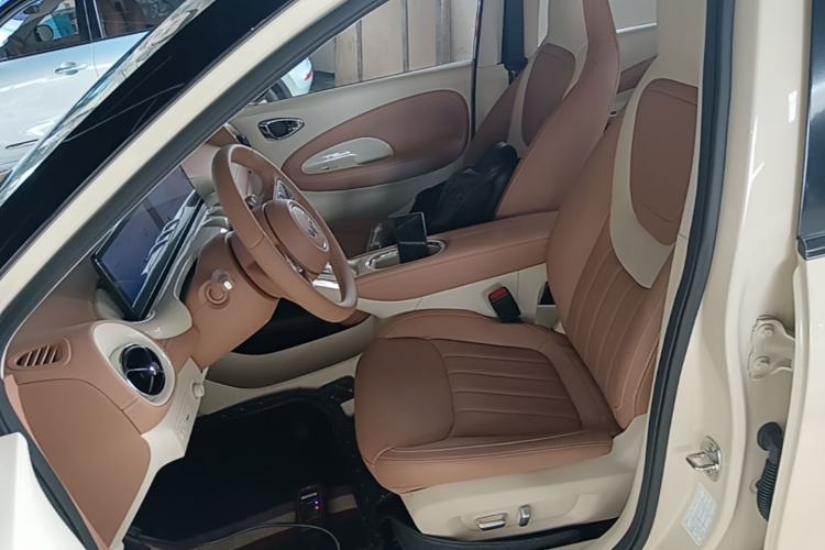 Used Wuling Bingo 2025 333 km Lingxi Deluxe Edition Left Front Seat