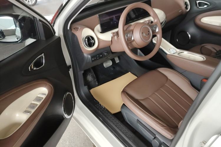 Used Wuling Bingo 2025 333 km Lingxi Connected Version Left Front Seat