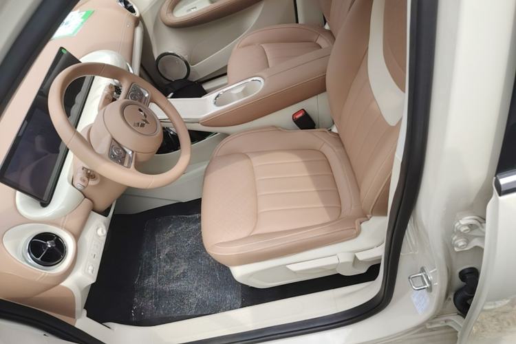 Used Wuling Bingo 2025 333 km Lingxi Connected Version Left Front Seat