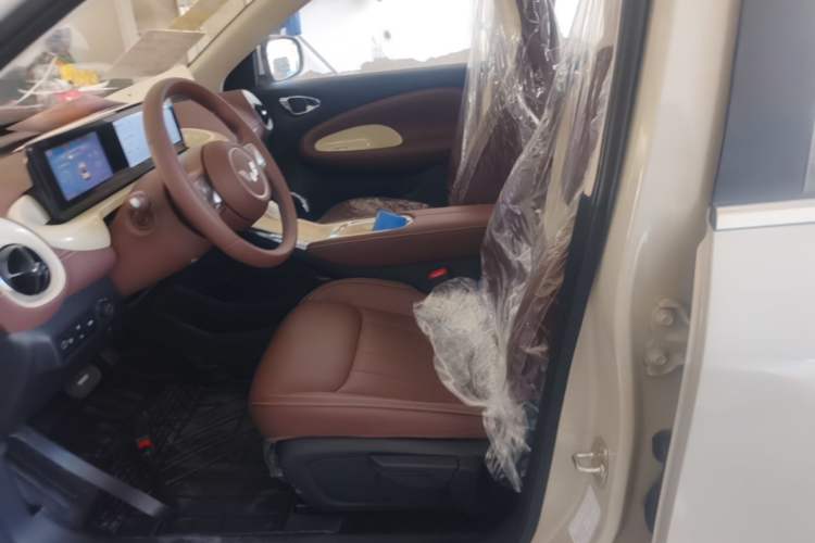 Used Wuling Bingo 2025 333 km Enjoyment Version Left Front Seat