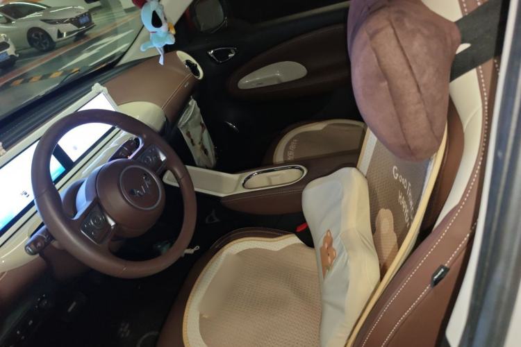 Used Wuling Bingo 2025 333 km Lingxi Connected Version Left Front Seat