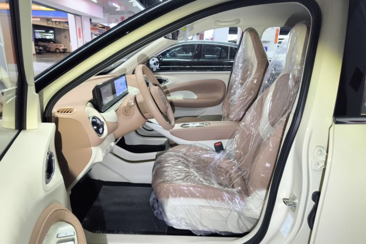 Used Wuling Bingo 2025 333 km Enjoyment Version Left Front Seat