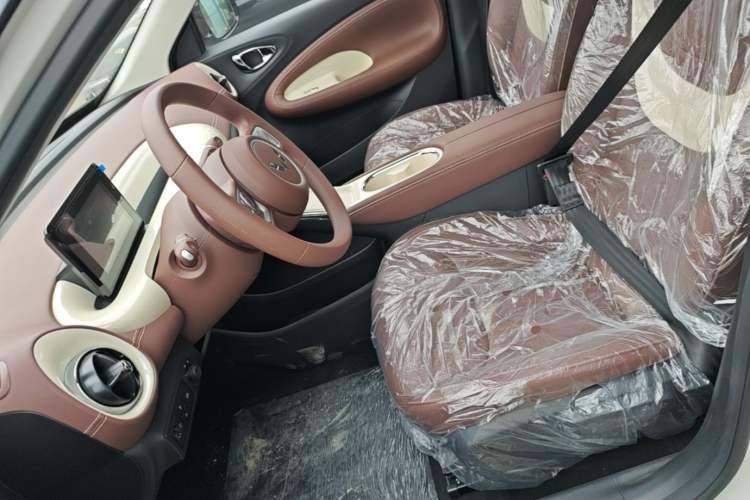 Used Wuling Bingo 2025 333 km Enjoyment Version Left Front Seat