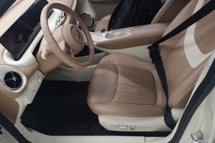 Used Wuling Bingo 2025 410 km Lingxi Deluxe Edition Left Front Seat
