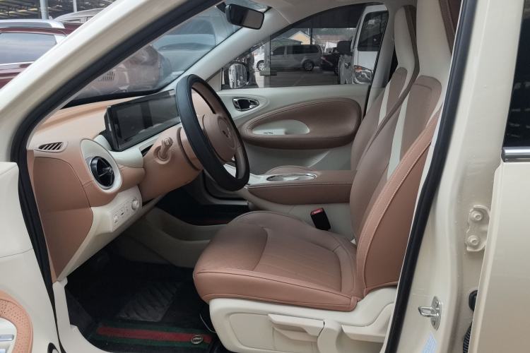 Used Wuling Bingo 2025 333 km Enjoyment Version Left Front Seat