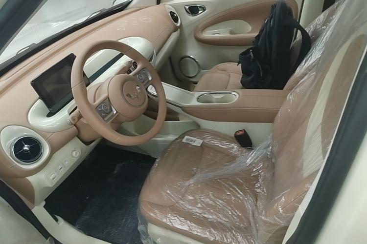 Used Wuling Bingo 2025 333 km Enjoyment Version Left Front Seat