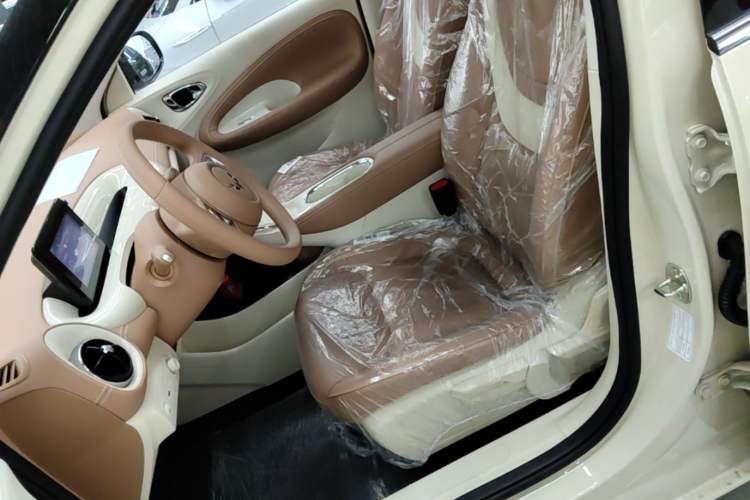 Used Wuling Bingo 2025 333 km Enjoyment Version Left Front Seat