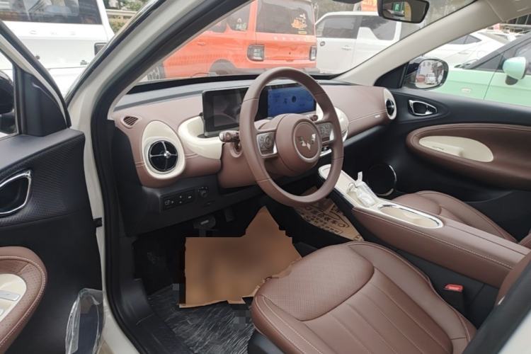 Used Wuling Bingo 2025 333 km Enjoyment Version Left Front Seat