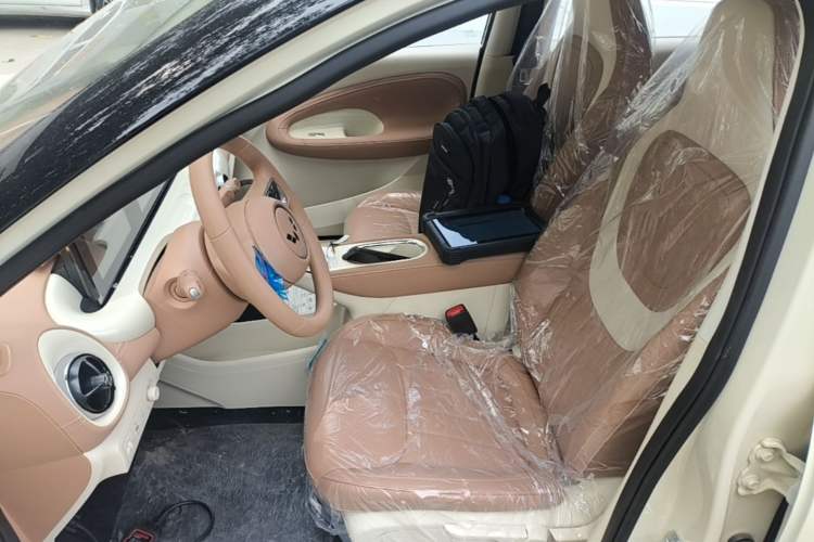 Used Wuling Bingo 2025 333 km Enjoyment Version Left Front Seat