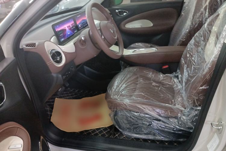 Used Wuling Bingo 2025 333 km Lingxi Connected Version Left Front Seat