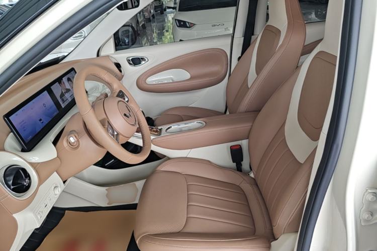 Used Wuling Bingo 2025 410 km Lingxi Deluxe Edition Left Front Seat