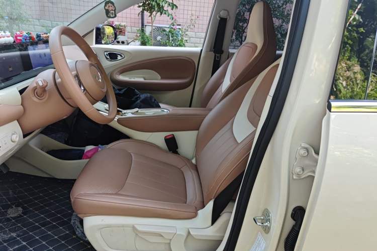 Used Wuling Bingo 2025 333 km Enjoyment Version Left Front Seat