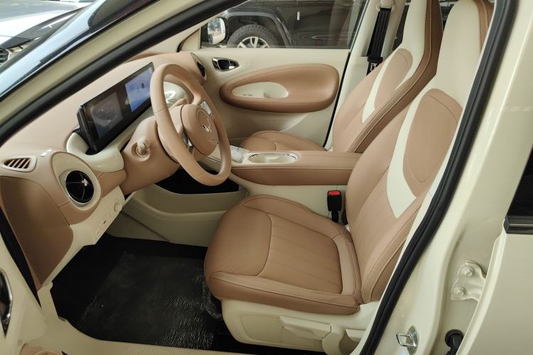Used Wuling Bingo 2025 333 km Enjoyment Version Left Front Seat