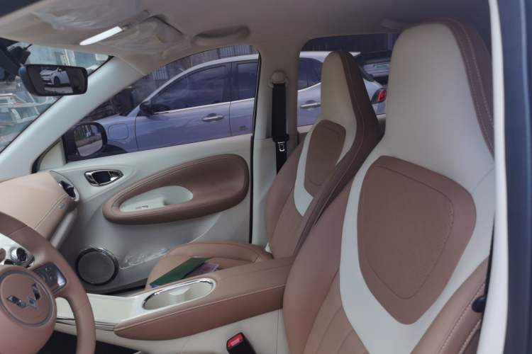 Used Wuling Bingo 2025 333 km Lingxi Connected Version Left Front Seat