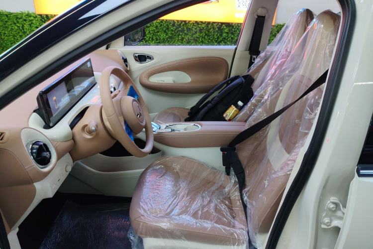 Used Wuling Bingo 2025 333 km Enjoyment Version Left Front Seat