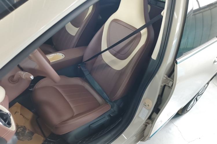 Used Wuling Bingo 2025 333 km Enjoyment Version Left Front Seat